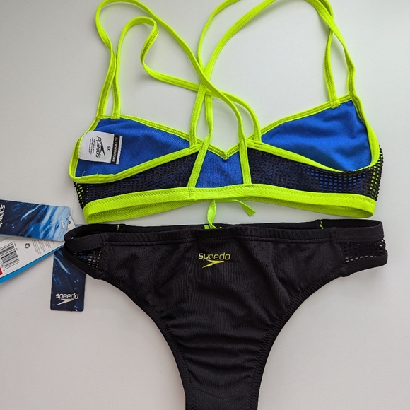 Speedo bathing suit - Picture 3 of 3